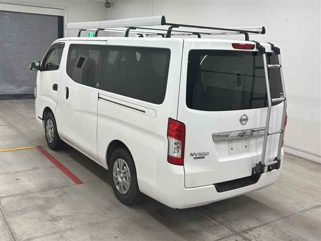 NISSAN CARAVAN VAN