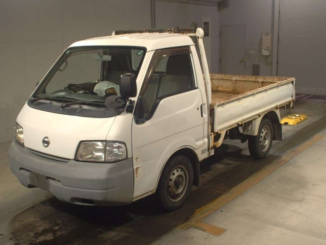 NISSAN VANETTE TRUCK