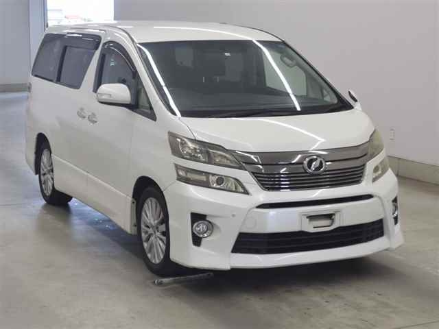 TOYOTA VELLFIRE