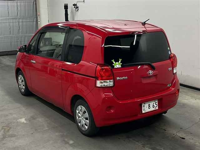 TOYOTA PORTE