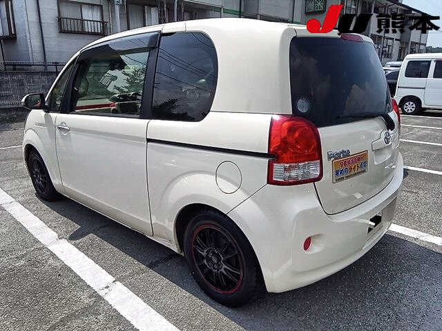 TOYOTA PORTE