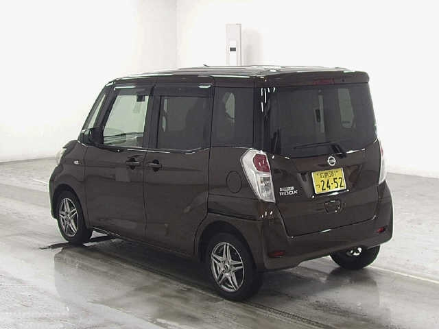 NISSAN DAYZ ROOX