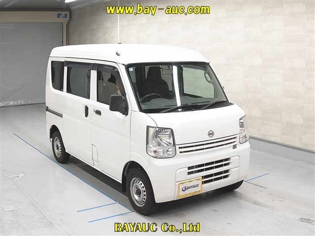 NISSAN CLIPPER VAN