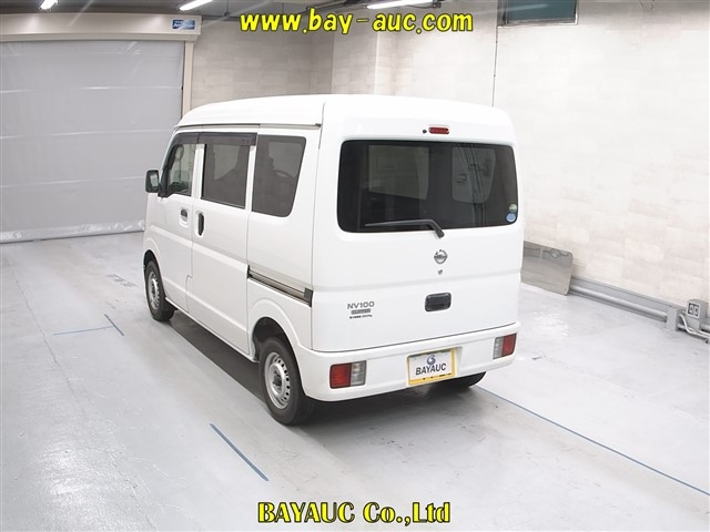 NISSAN CLIPPER VAN