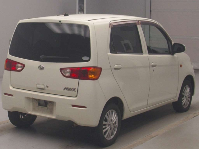 DAIHATSU MAX