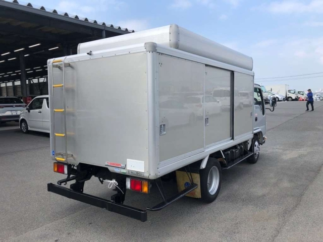 ISUZU ELF