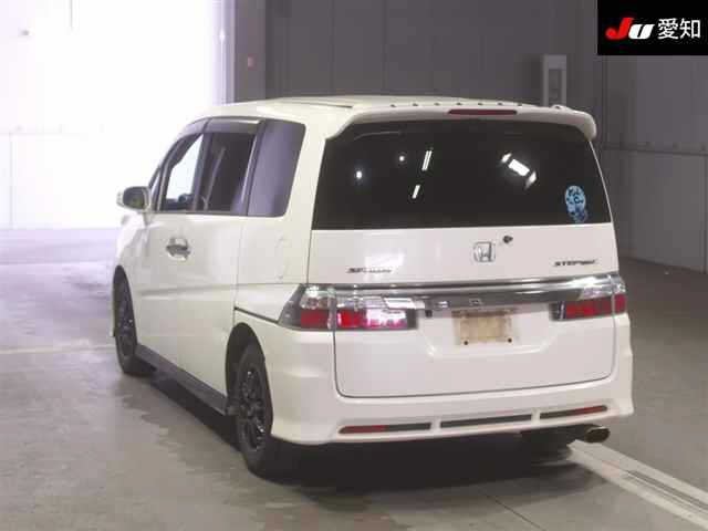 HONDA STEP WAGON