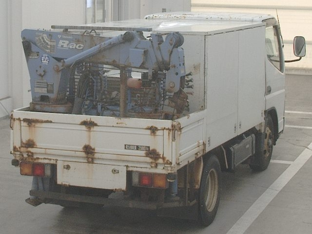 MITSUBISHI CANTER