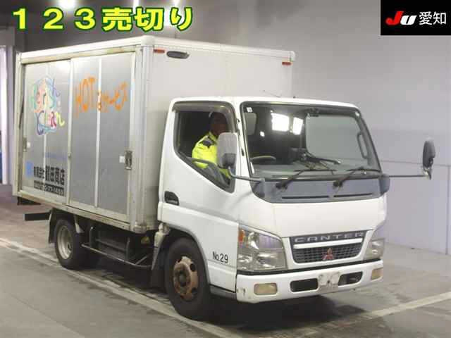 MITSUBISHI CANTER
