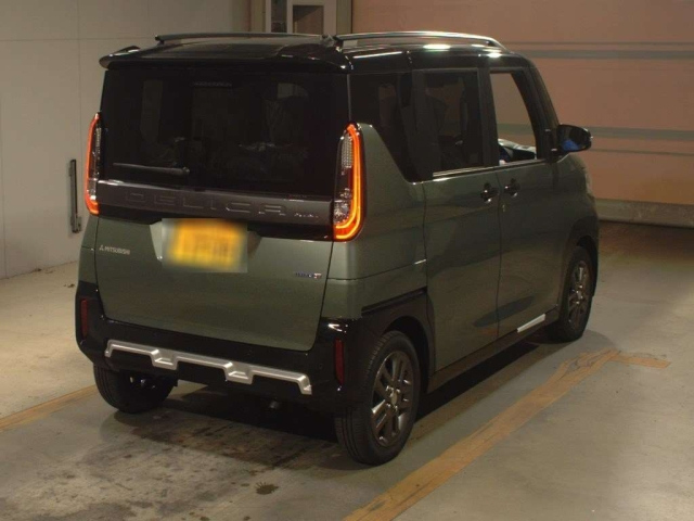 MITSUBISHI DELICA MINI