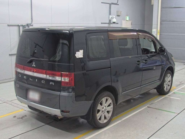 MITSUBISHI DELICA D5
