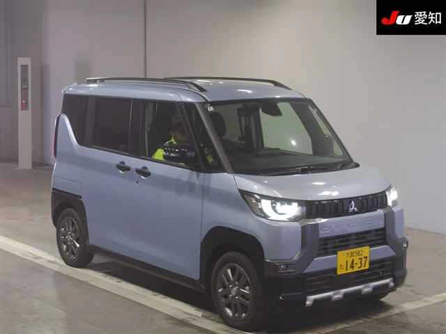 MITSUBISHI DELICA MINI