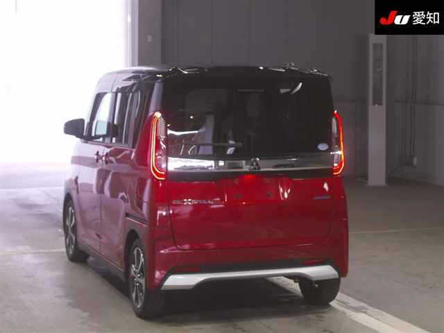 MITSUBISHI EK X SPACE