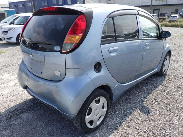 MITSUBISHI I