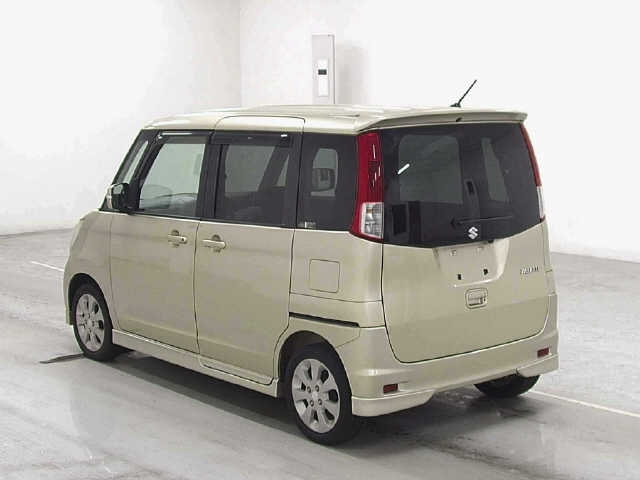 SUZUKI PALETTE