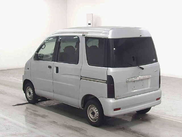 DAIHATSU ATRAI WAGON