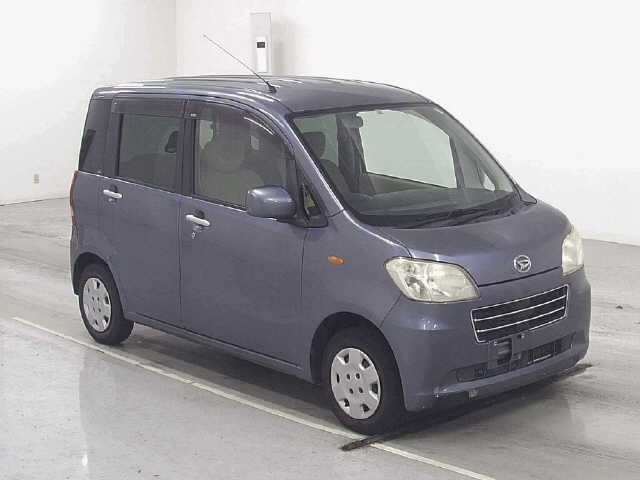 DAIHATSU TANTO EXE