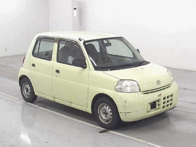 DAIHATSU ESSE