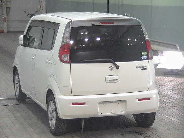 SUZUKI MRWAGON