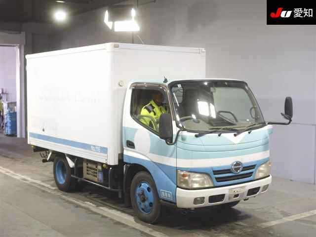 HINO DUTRO