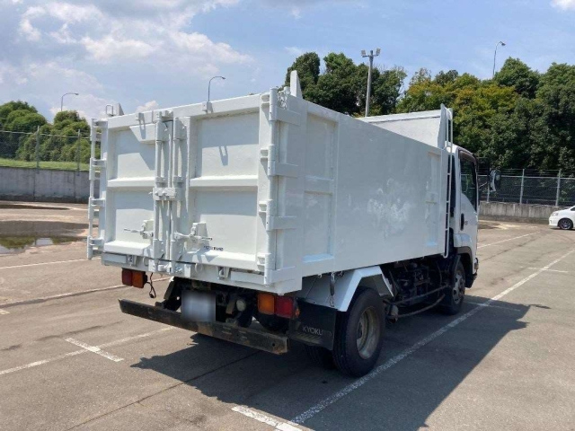 ISUZU FORWARD