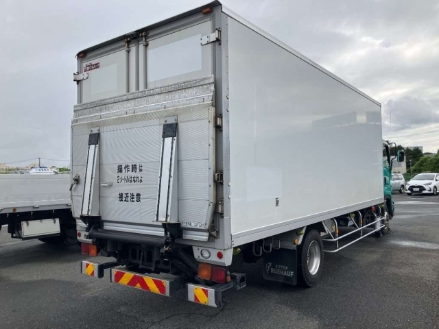 ISUZU FORWARD
