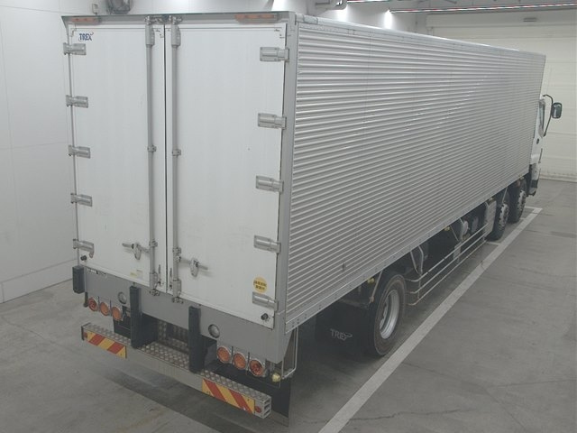 ISUZU TRUCK