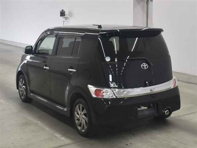 TOYOTA BB