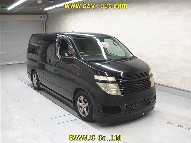 NISSAN ELGRAND