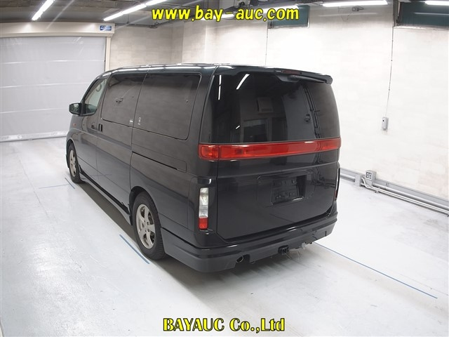 NISSAN ELGRAND