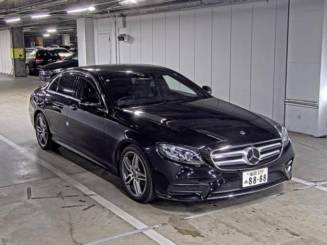MERCEDES BENZ E CLASS