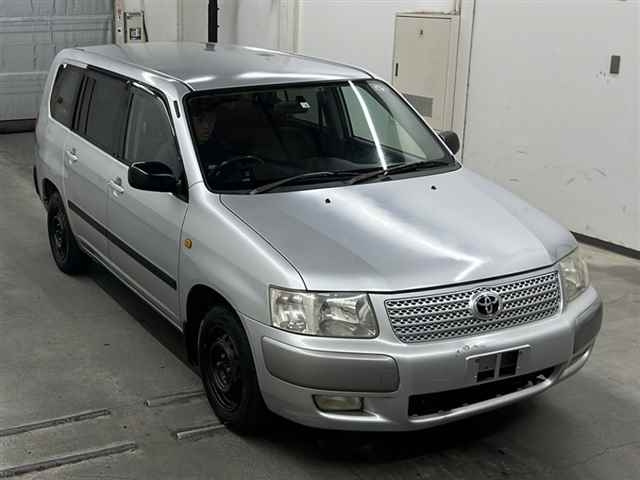 TOYOTA SUCCEED