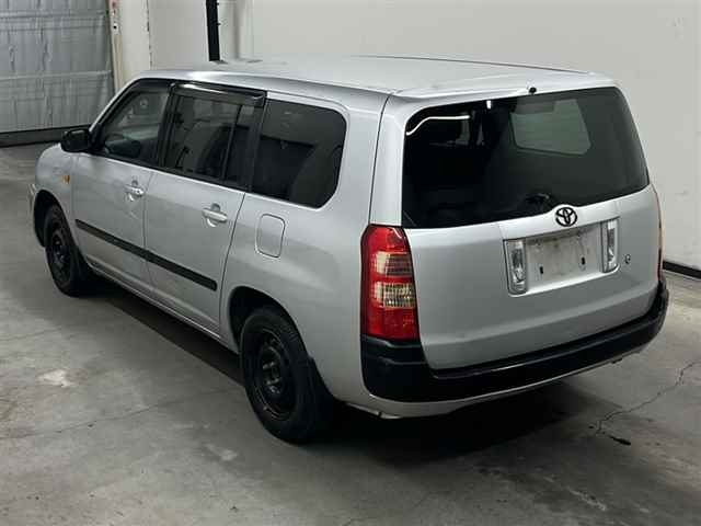 TOYOTA SUCCEED