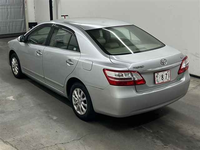 TOYOTA PREMIO