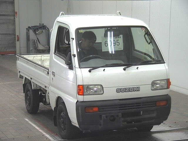 SUZUKI CARRY TRUCK