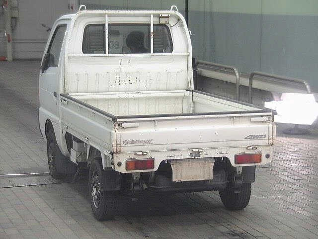 SUZUKI CARRY TRUCK