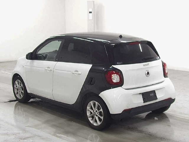 SMART FORFOUR
