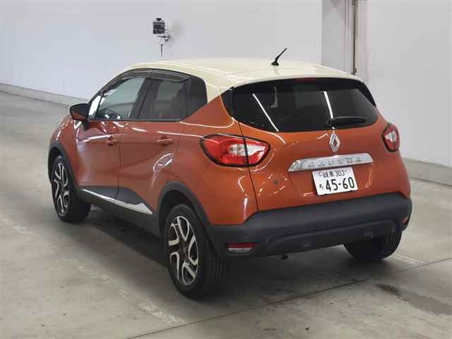 RENAULT CAPTUR