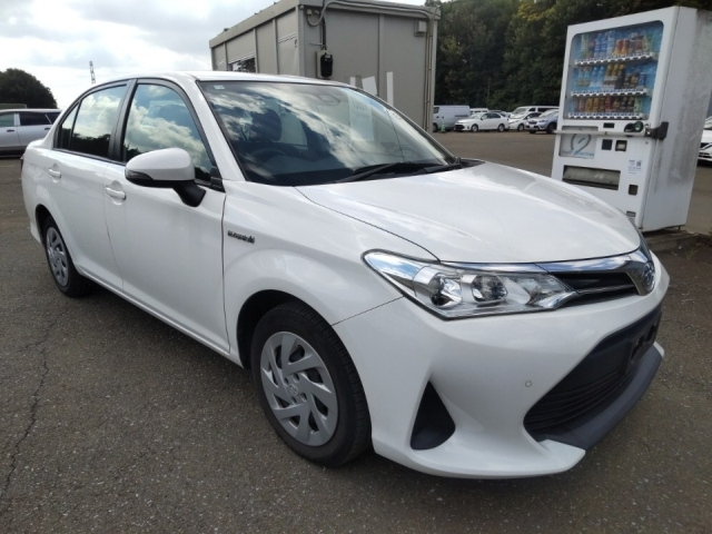 TOYOTA COROLLA AXIO