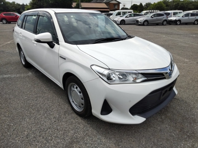 TOYOTA COROLLA FIELDER