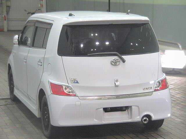 TOYOTA BB