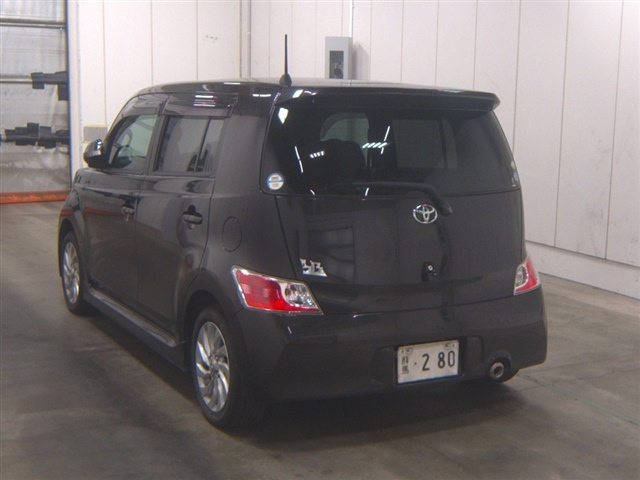 TOYOTA BB
