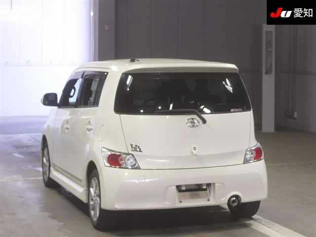 TOYOTA BB
