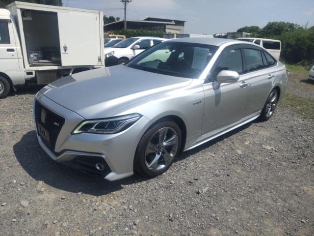 TOYOTA CROWN