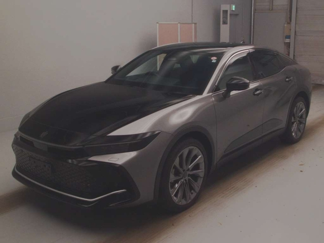 TOYOTA CROWN CROSSOVER
