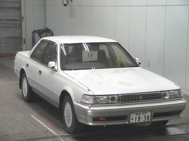 TOYOTA CRESTA