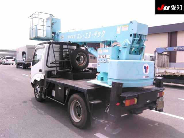 TOYOTA DYNA