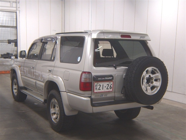 TOYOTA HILUX SURF