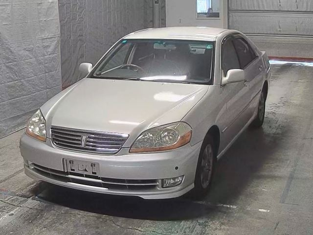 TOYOTA MARK II