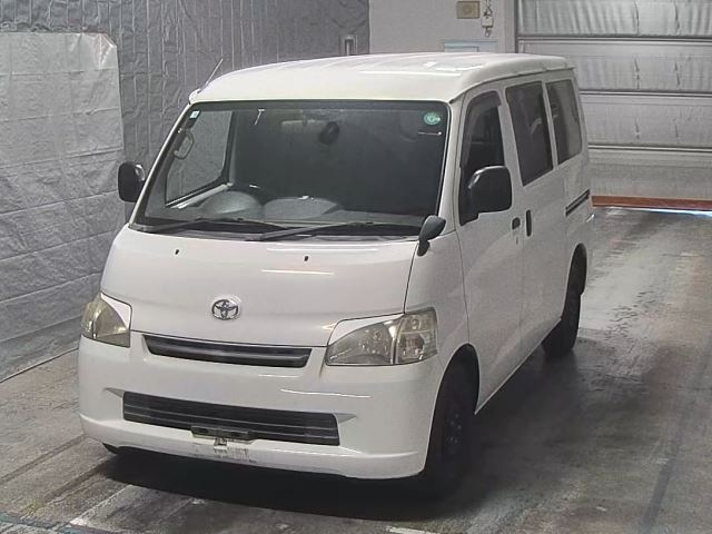 TOYOTA LITE ACE VAN